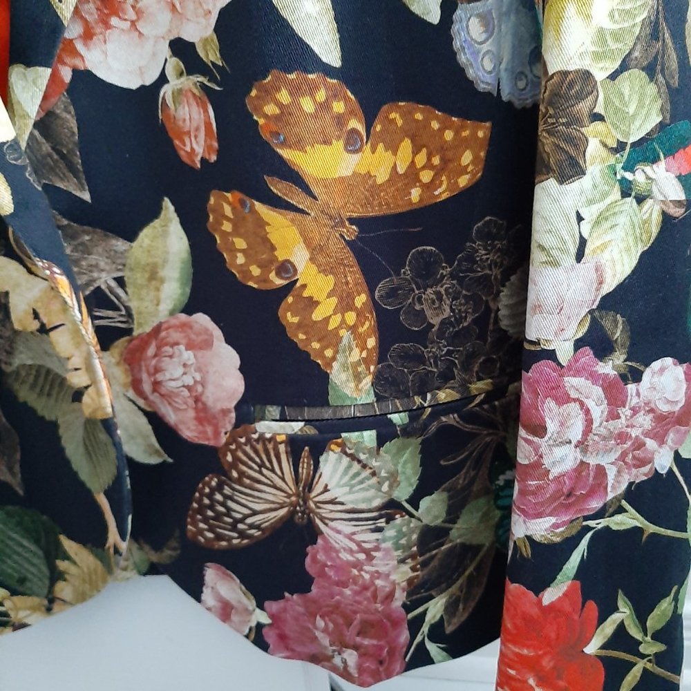 Jacket - Picture 5 of 12